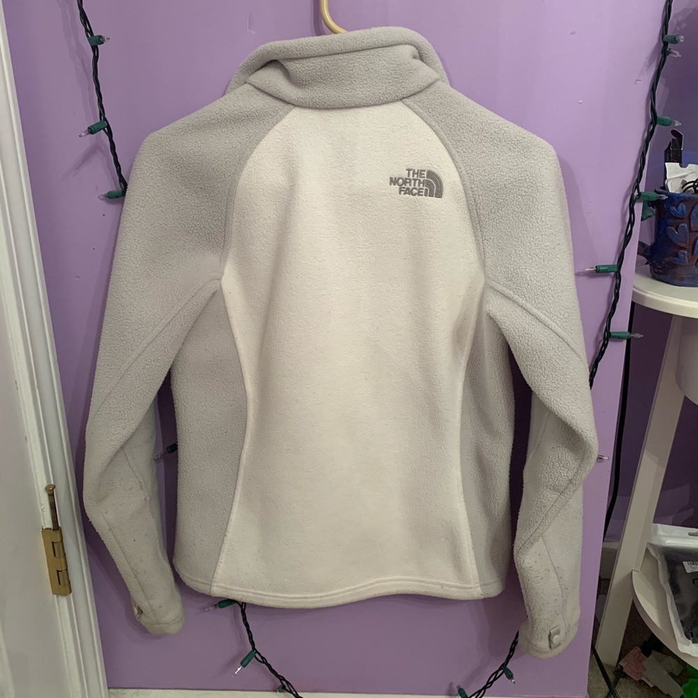 🦋 North Face Jacket 🦋 - Picture 3 of 4